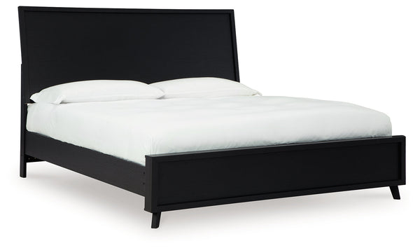 Danziar black queen panel bed side angle