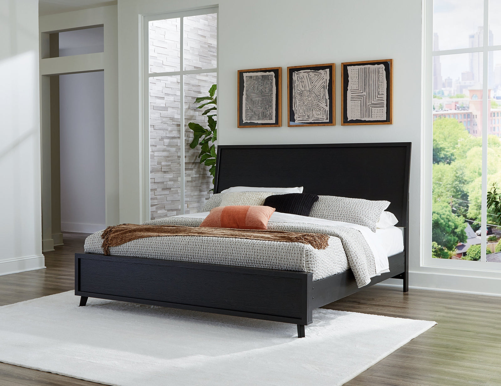 Danziar Black King Panel Bed