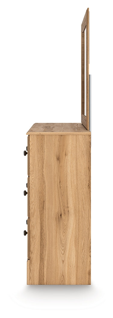 Side alternate angle of Aleaport dresser