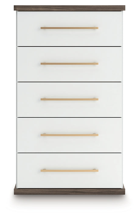 Head-on view of Kendanport Chest of Drawers
