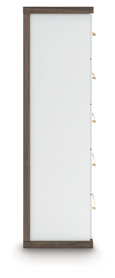 Side profile view of chest