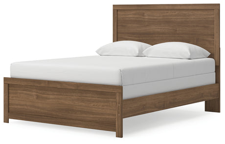 Broachmyn Auburn Queen Panel Bed alternative side angle