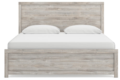 Broachmyn King Panel Bed head-on front view