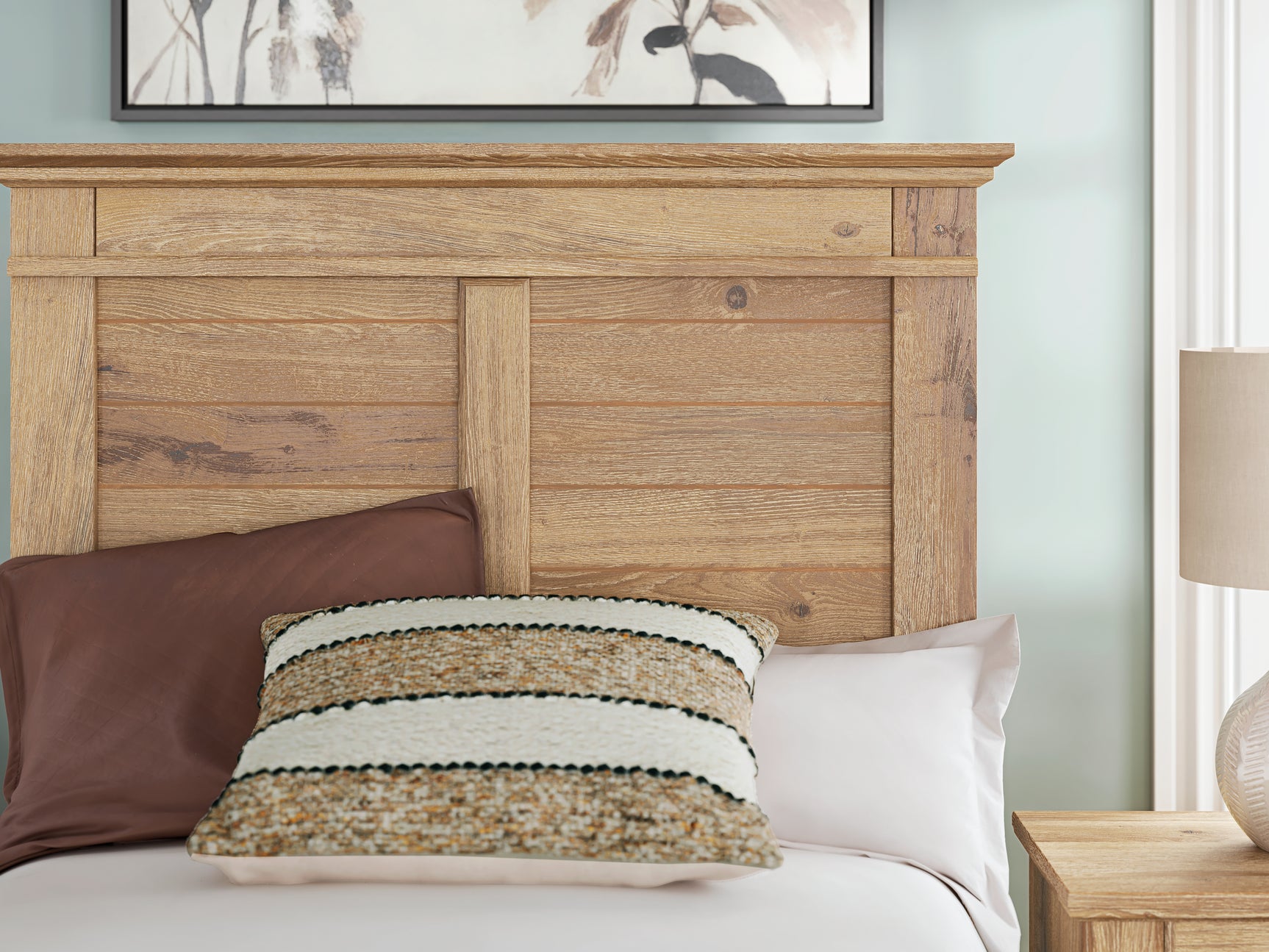 Makidern Tan Twin Panel Bed finish detail