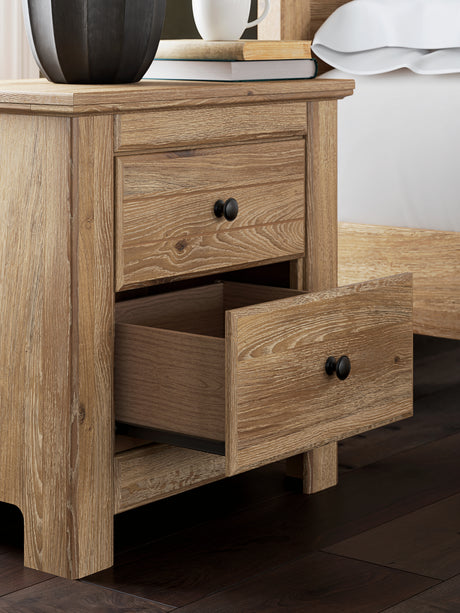 Makidern Tan Nightstand detail of wood grain and hardware