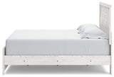 Gerridan White Gray King Panel Bed side alternate angle