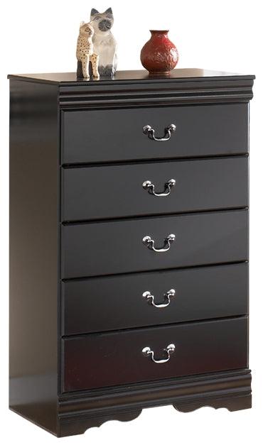 Close-up of drawer and hardware detail on Huey Vineyard chest