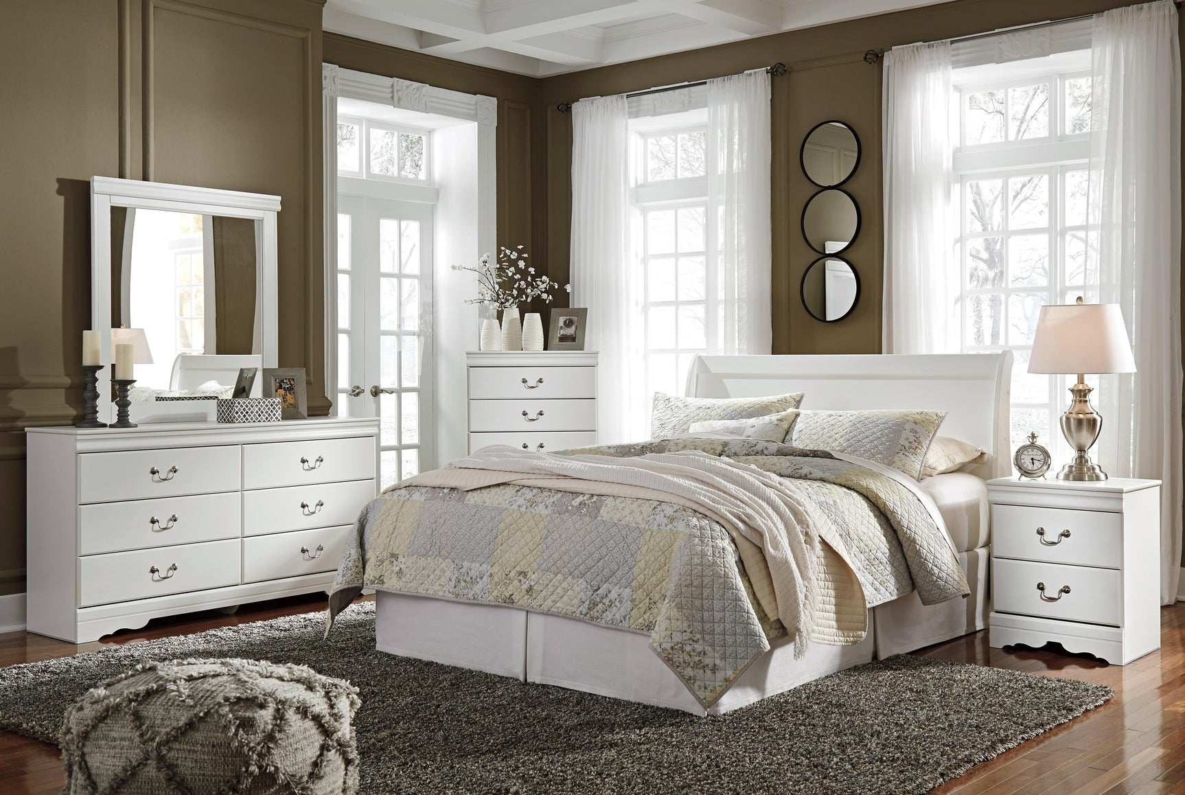 Anarasia White Dresser and Mirror showing mirror and top surface
