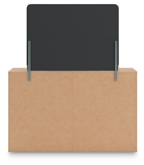 Kinlanni Tan Upholstered Panel Bedroom Set view 13