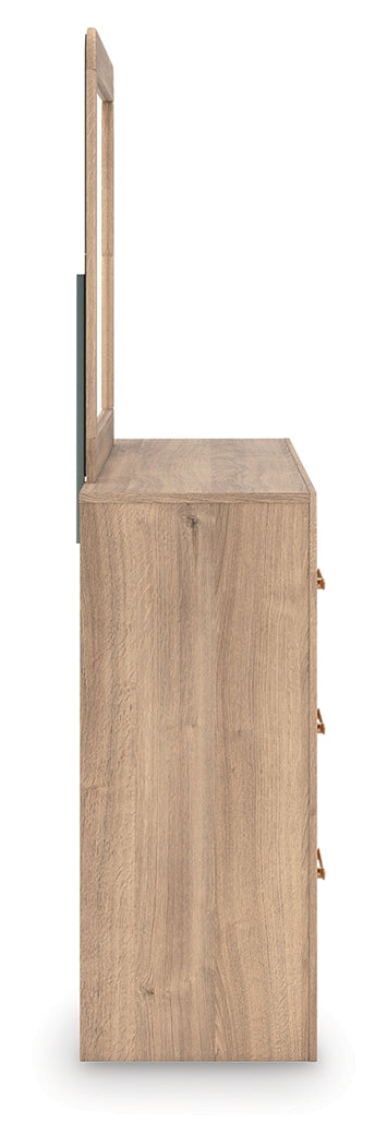 Kinlanni dresser back view