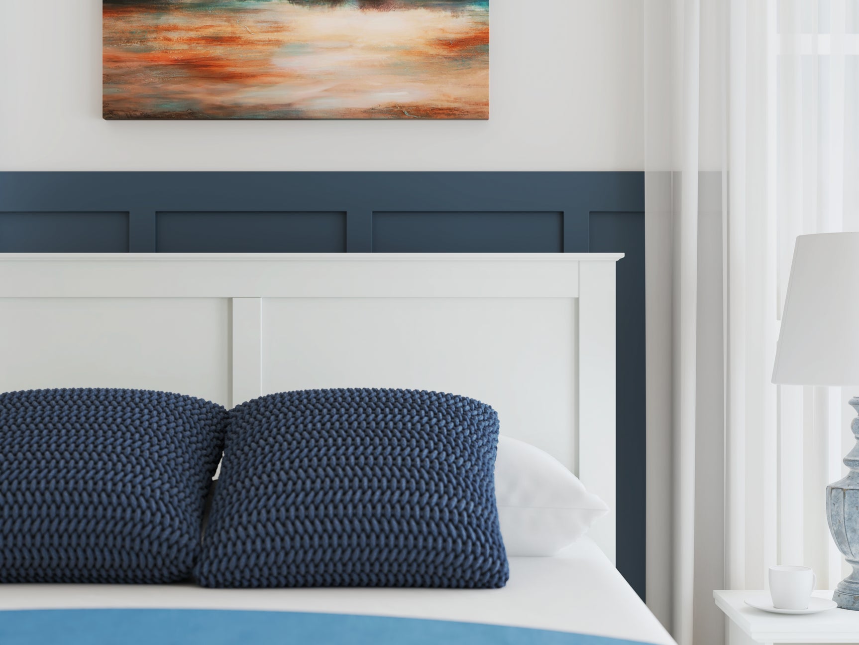 Bostwick Shoals White Queen Panel Bed - white finish detail