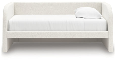 Day bed head-on view