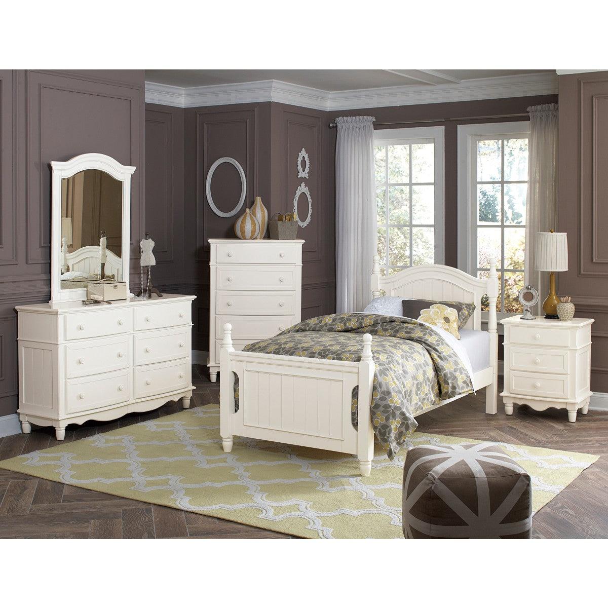 Clementine White Full Youth Poster Bed close-up of bead-board paneling and white finish