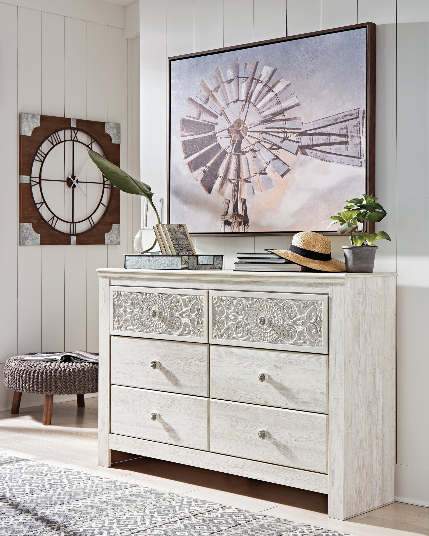 Paxberry dresser overall front view