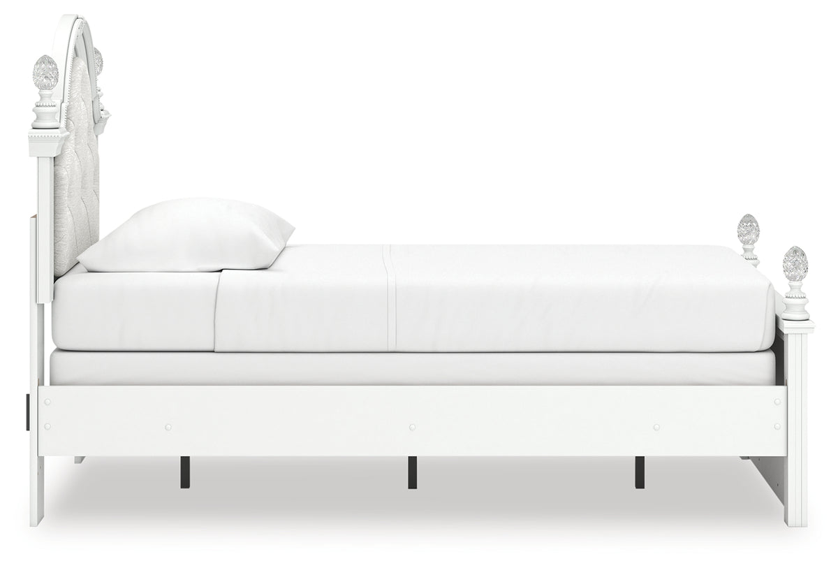 Kozlani Upholstered Panel Bed - footboard detail