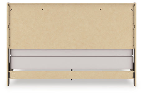 Back view of Elbrim king panel bed showing footboard construction