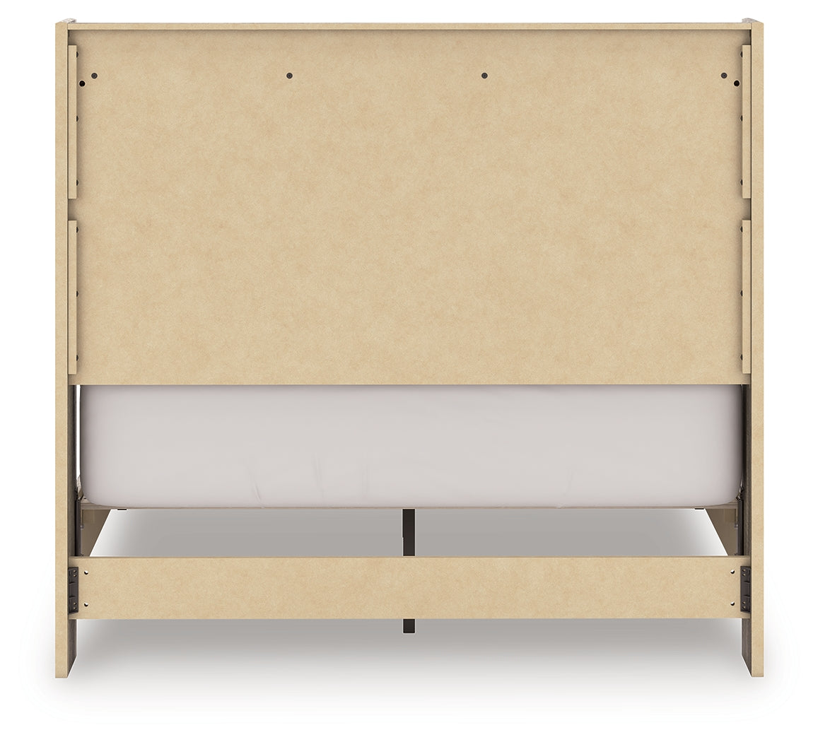 Back view of Elbrim full panel bed