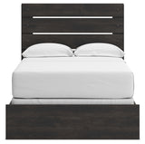 Head-on view of Hollivern Full Panel Bed