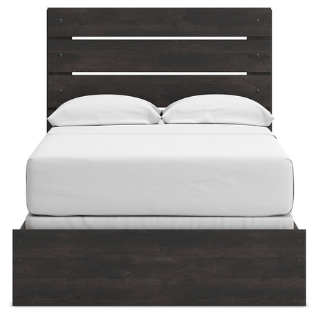 Head-on view of Hollivern Full Panel Bed