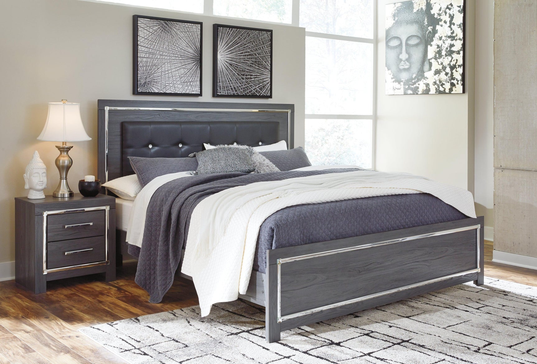 Lodanna Gray King Panel Bed with LED lights on, side angle