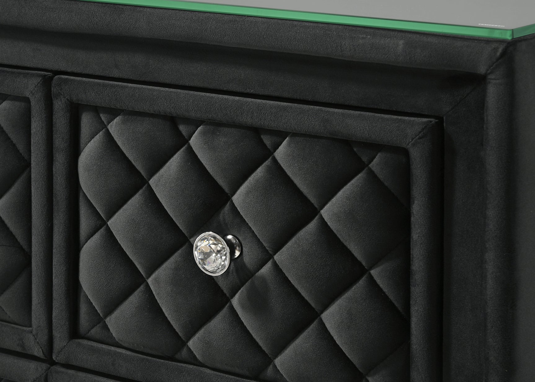 Cameo dresser and mirror set in black finish