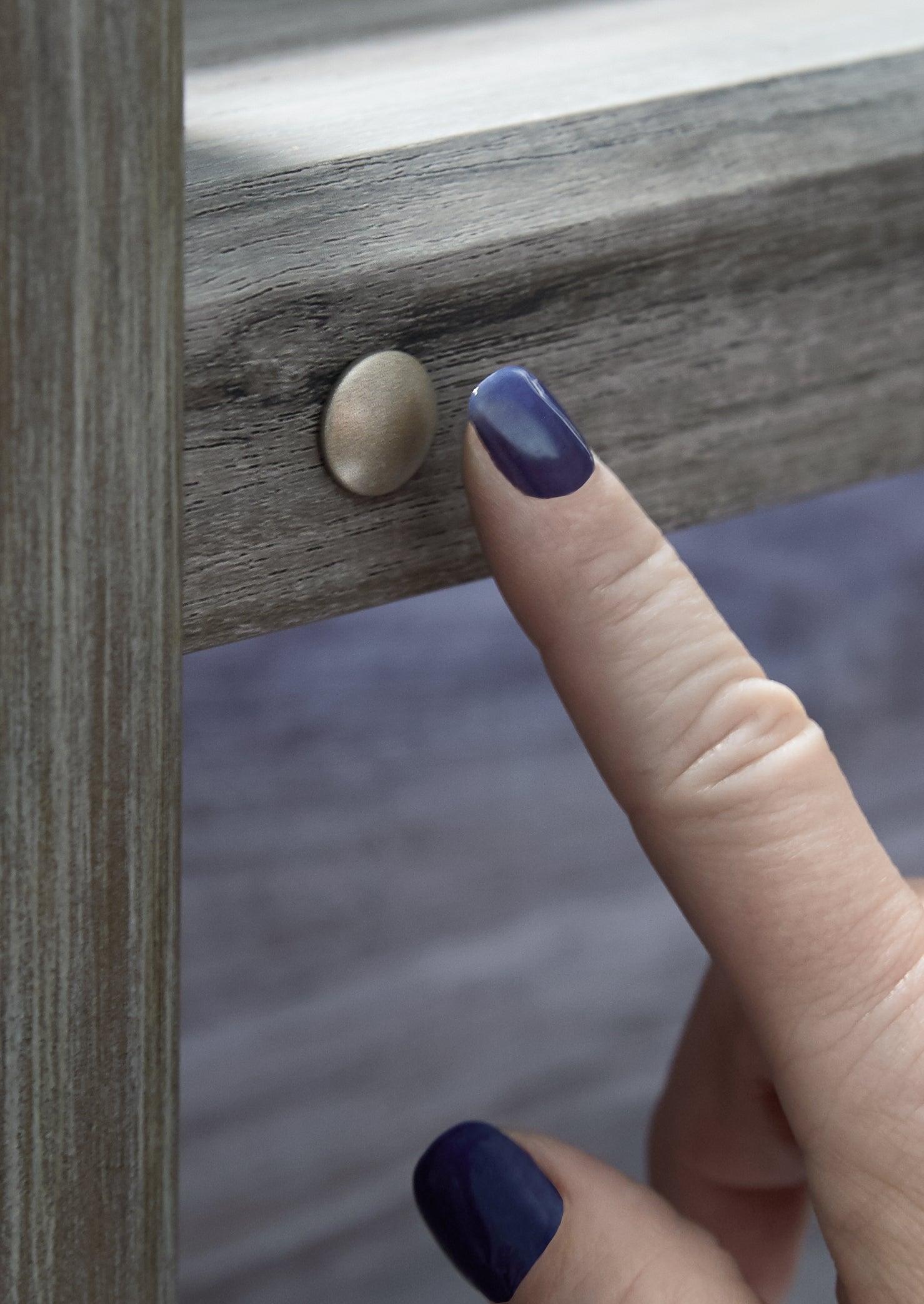 Baystorm bed footboard and rails detail