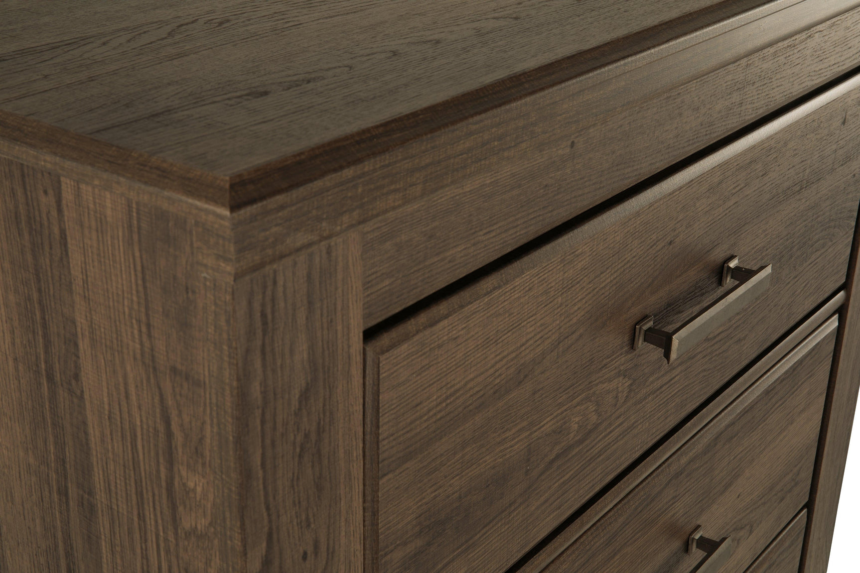 Juararo Chest profile view