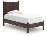 Close-up of headboard with reeded accents
