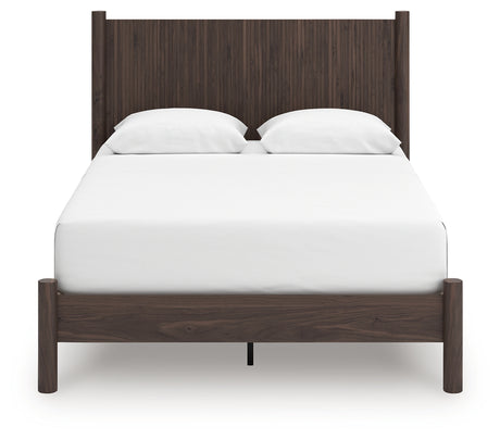Pamytta brown queen panel platform bed alternate angle view