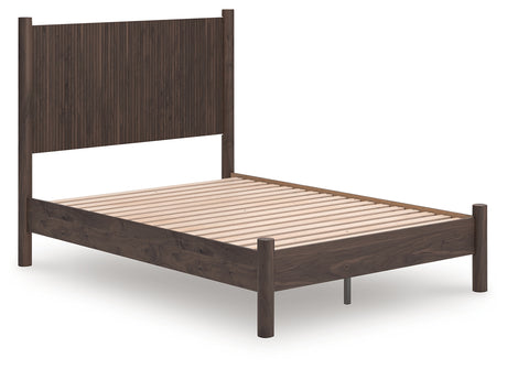 Pamytta Brown Full Panel Platform Bed full size, angled front view