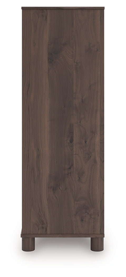 Alternate side angle of Pamytta Chest