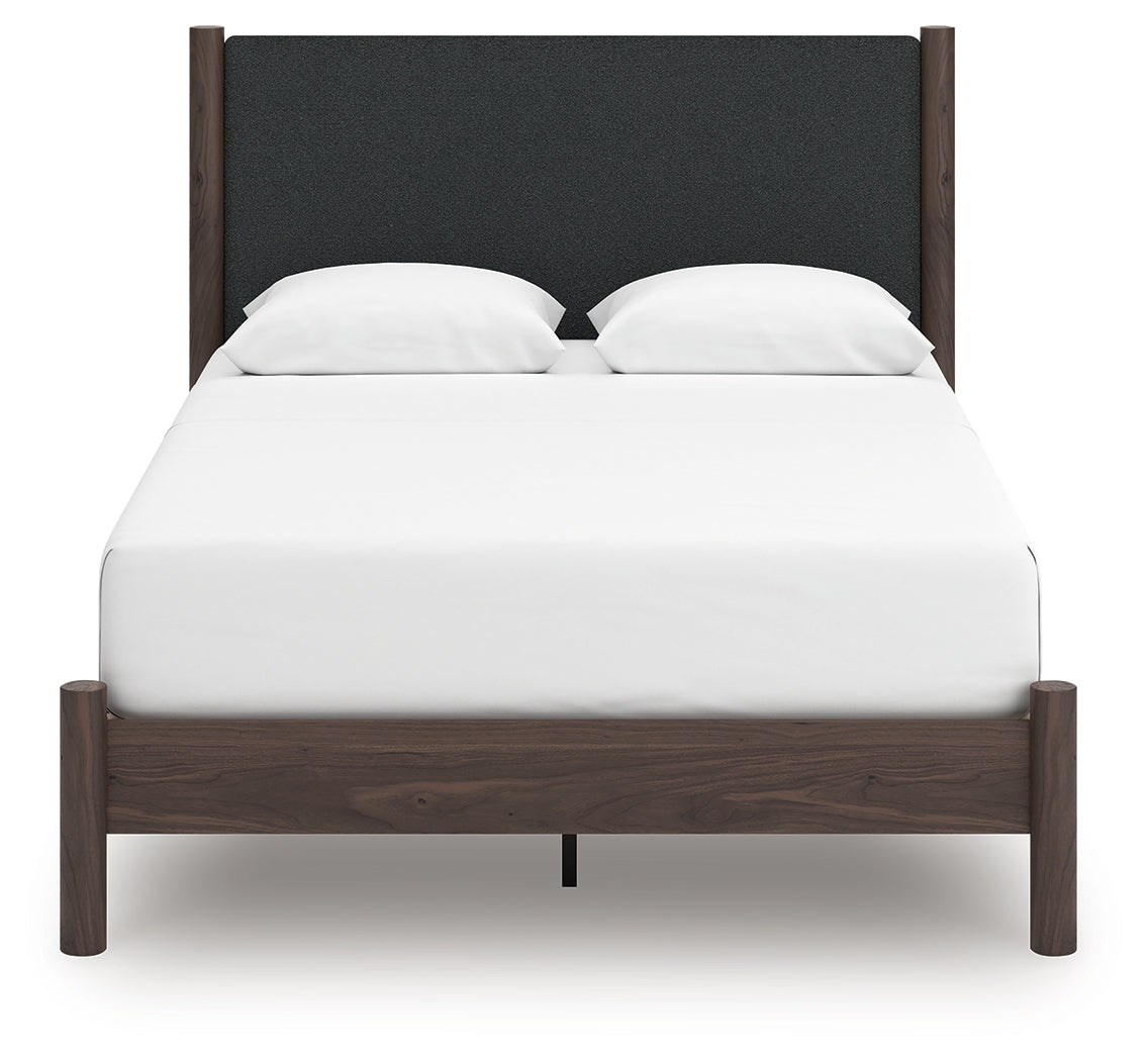 Front view of Pamytta Brown Queen Upholstered Panel Platform Bed