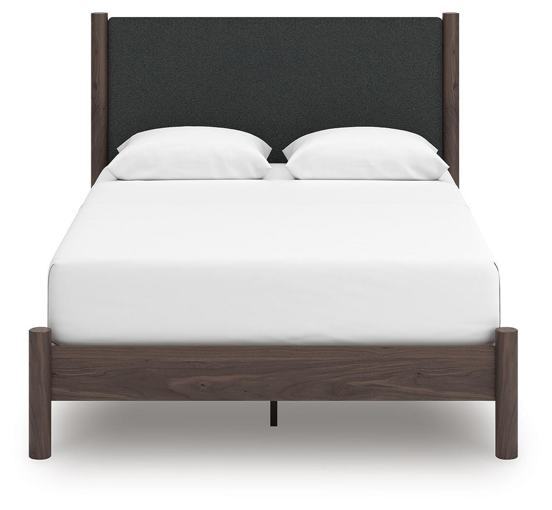 Pamytta Brown Upholstered Platform Bedroom Set view 5