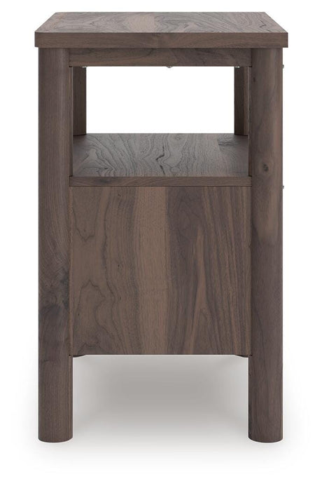 Pamytta Brown Panel Bedroom Set view 21