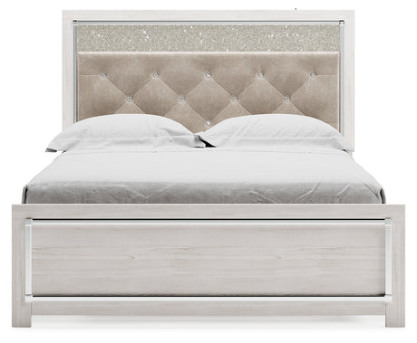 Front-facing view of the queen panel bed