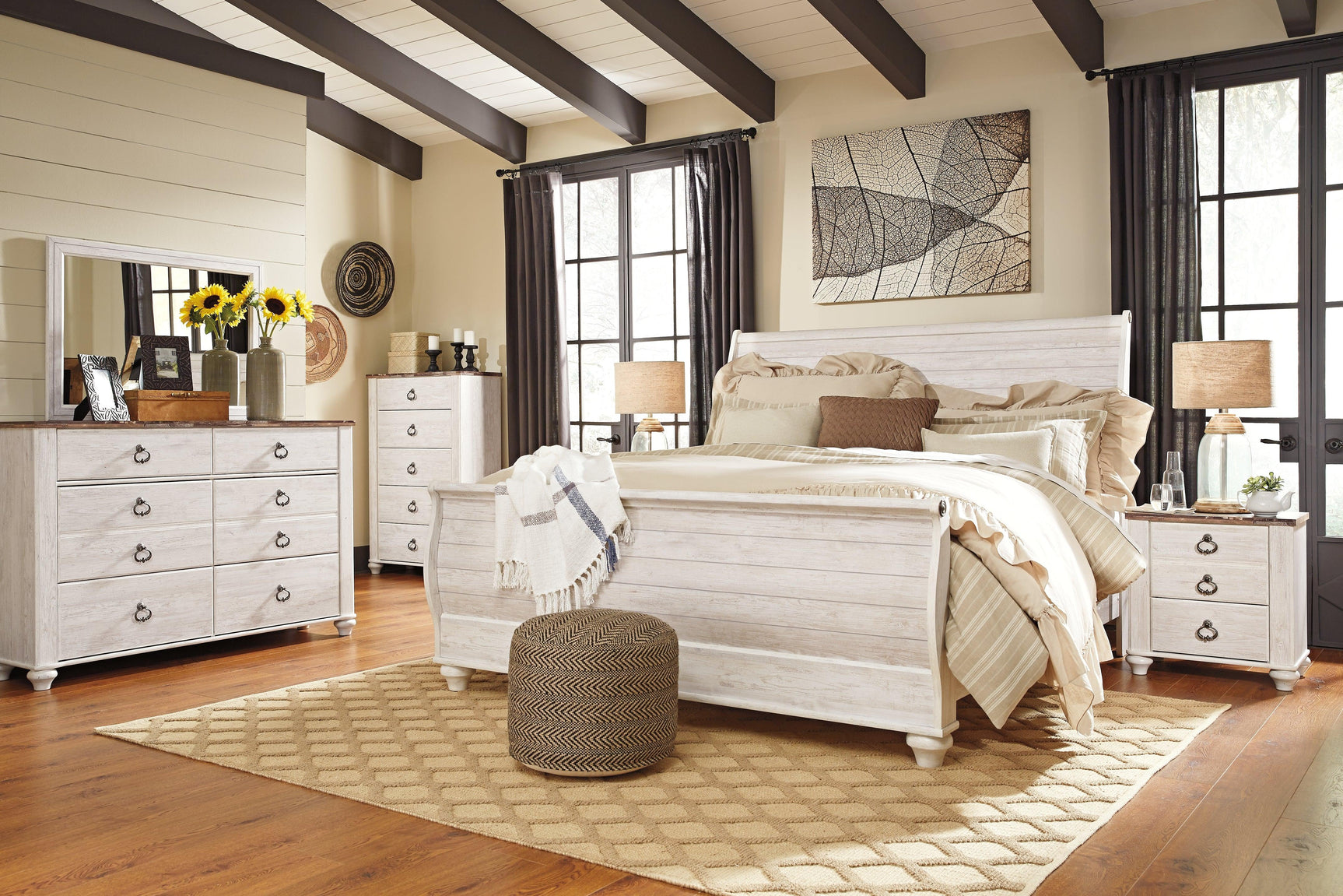 Willowton Whitewash King Sleigh Bed dimensional drawing