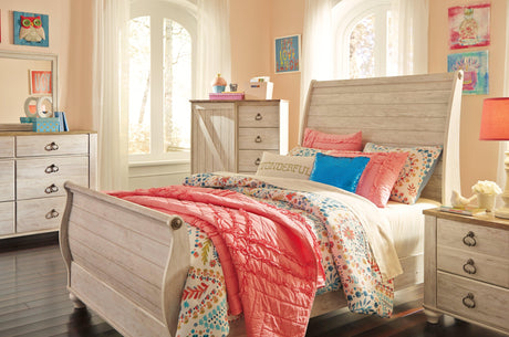 Lifestyle view of Willowton Whitewash Dressing Chest in bedroom setting