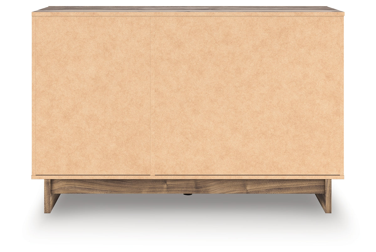 Chirason Brown 6-Drawer Dresser front view