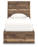Footboard and storage drawer detail