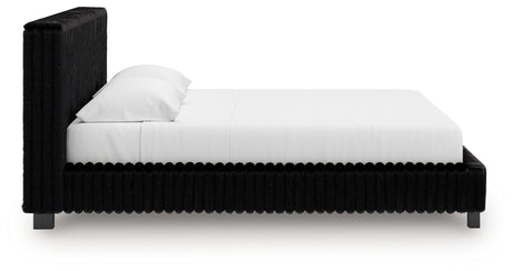 Zuraleus King Bed footboard angle