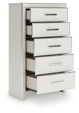 Zuraleus White Chest of Drawers