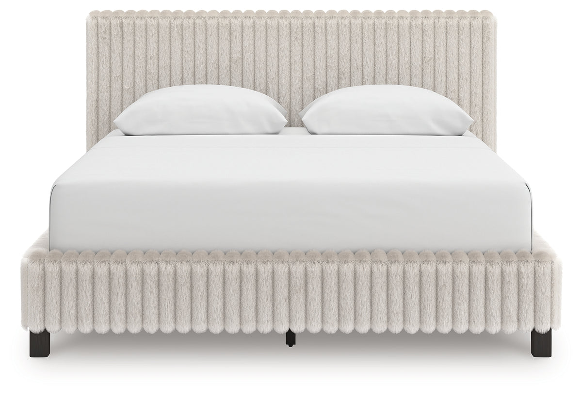 Close-up headboard detail of Zuraleus bed