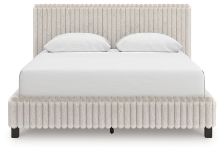 Close-up headboard detail of Zuraleus bed