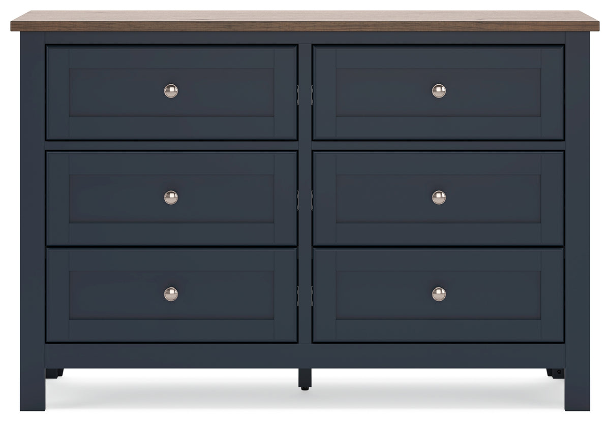 Back view of Landocken dresser