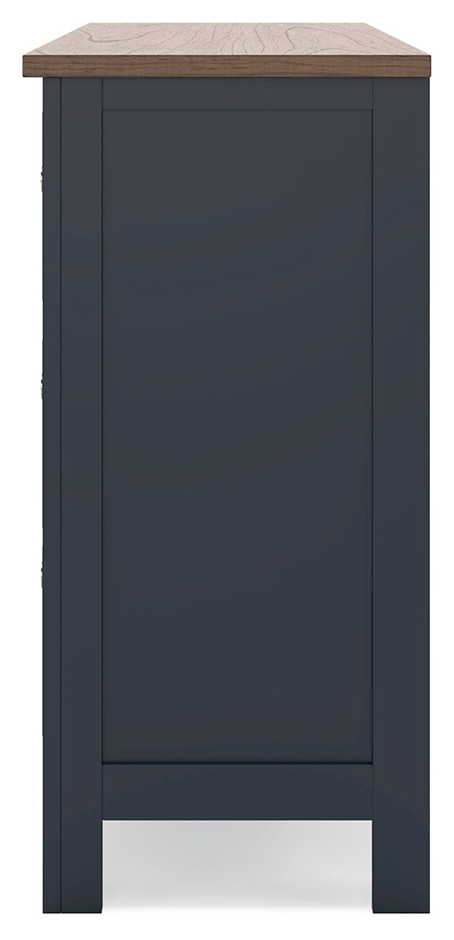 Side view of Landocken dresser