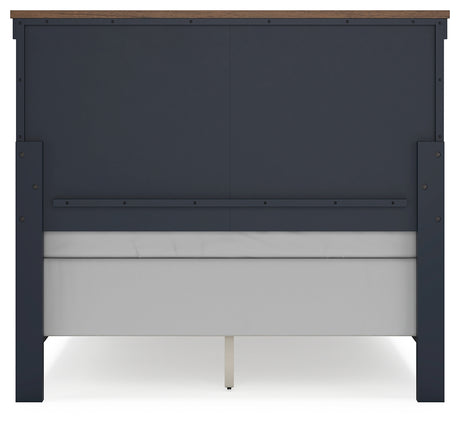 Landocken Full Panel Bed back view