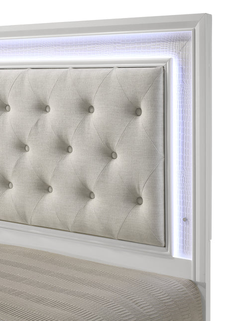 Lyssa dressers with center-glide drawers in Frost Oat