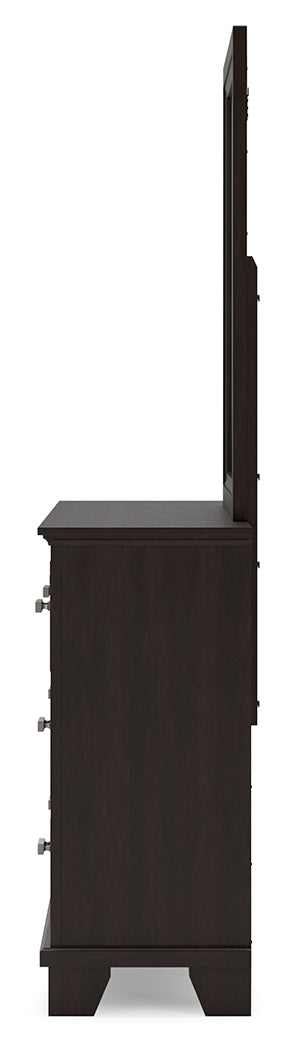 Top molding detail on Covetown dresser