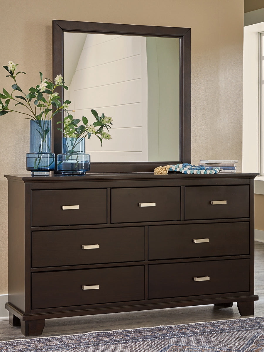 Covetown Dark Brown Dresser And Mirror
