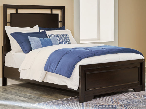 Covetown full size dark brown panel bed front view
